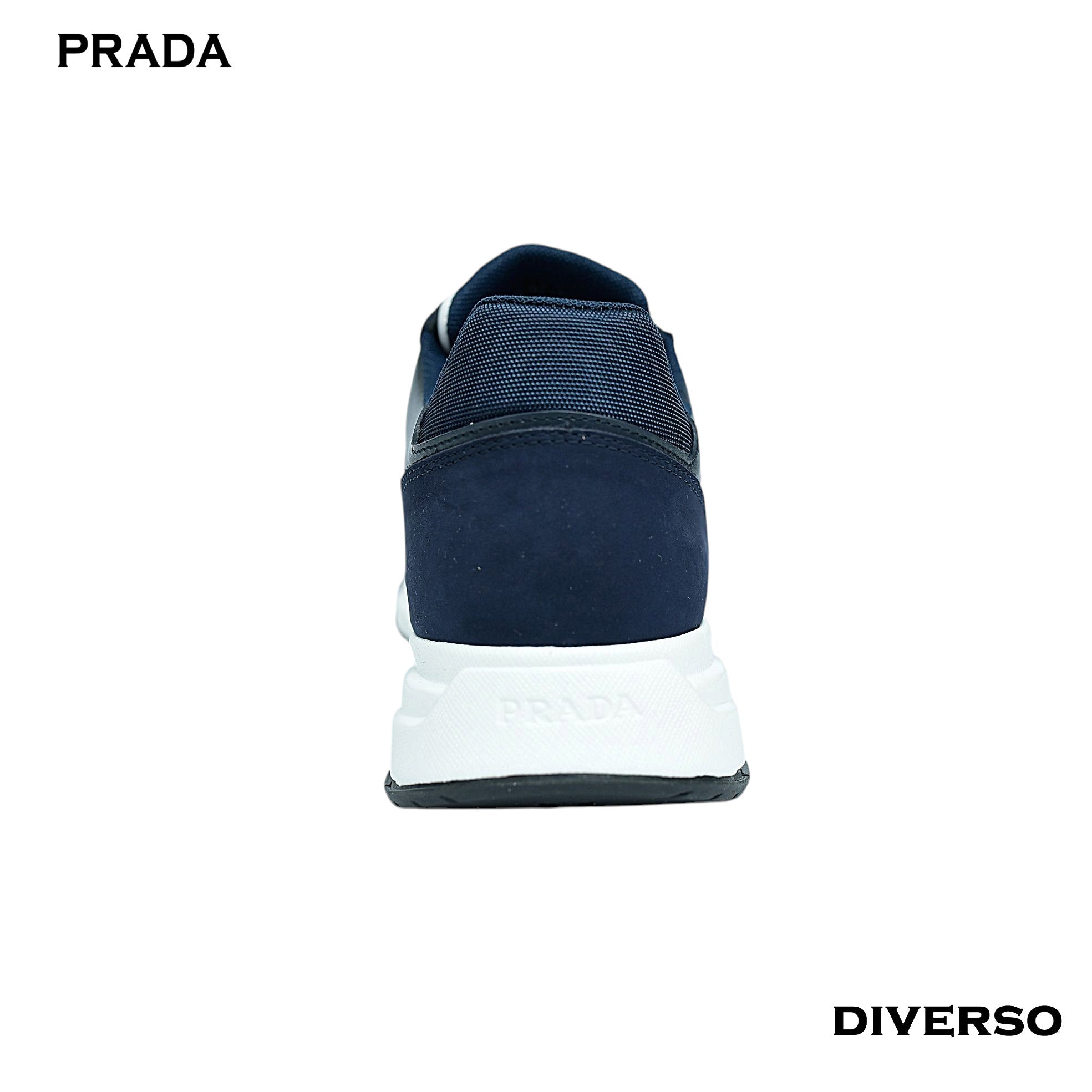 كوتشي رجالي PRADA