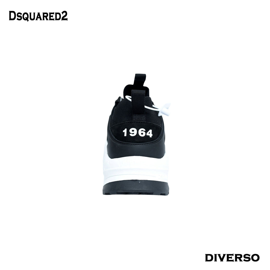 كوتشي رجالي DSQUARED2